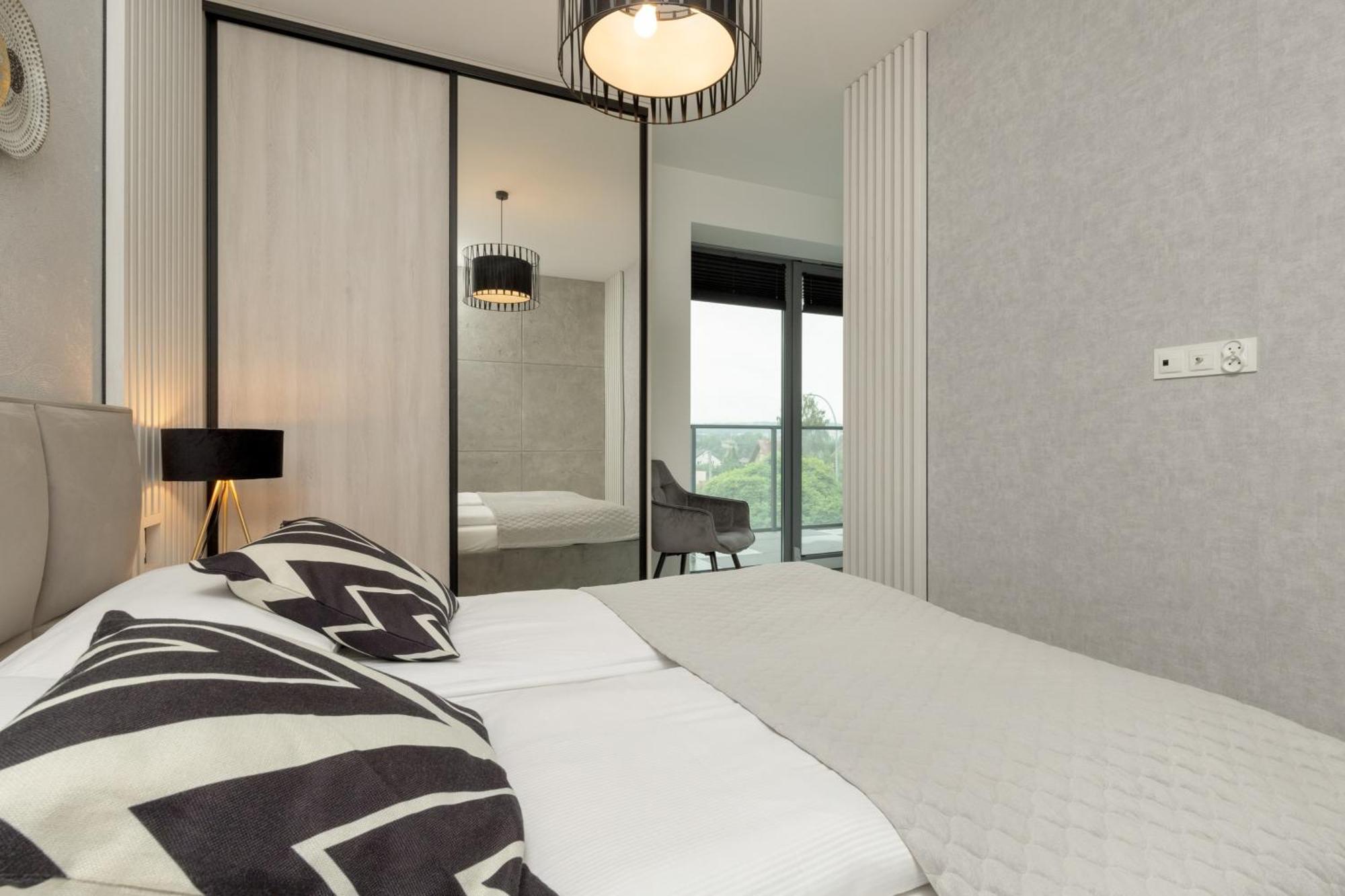 Apartport Wyjatkowe Apartamenty Z Widokiem Na Port W Gdyni By Noclegi Renters Gdynia Zewnętrze zdjęcie