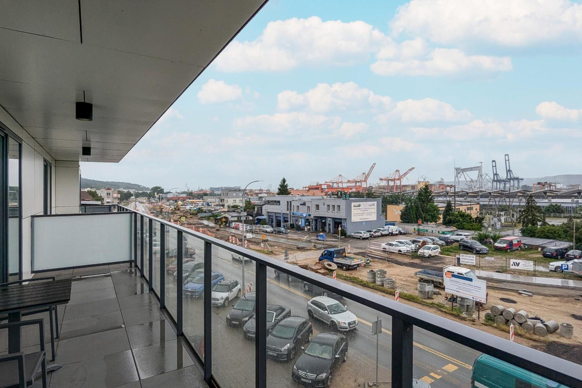 Apartport Wyjatkowe Apartamenty Z Widokiem Na Port W Gdyni By Noclegi Renters Gdynia Zewnętrze zdjęcie