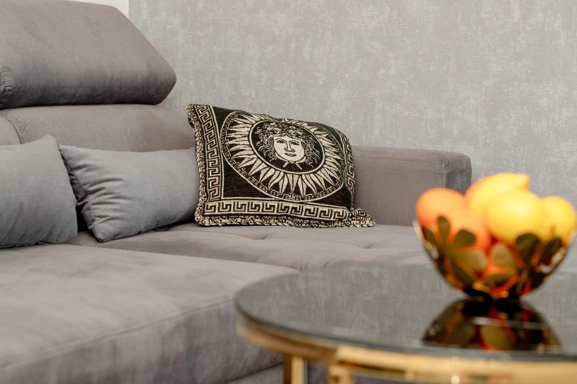 Apartport Wyjatkowe Apartamenty Z Widokiem Na Port W Gdyni By Noclegi Renters Gdynia Zewnętrze zdjęcie